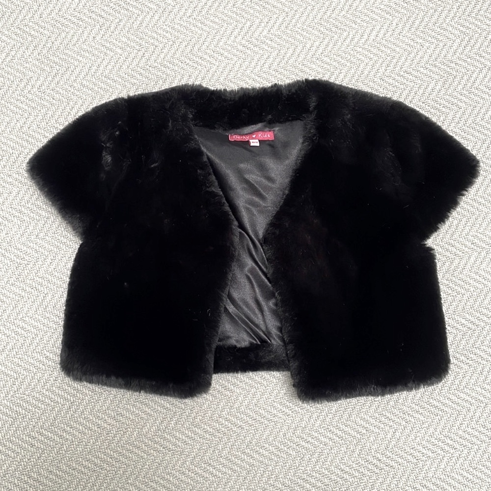 DERHY KIDS “Diana” Faux Fur Shrug / Open Short Sleeve Coat
